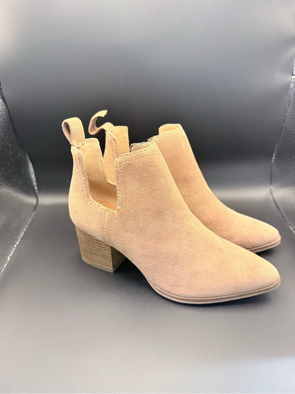 Lucky Brand - Tan Suede Pointed Toe Ankle Booties